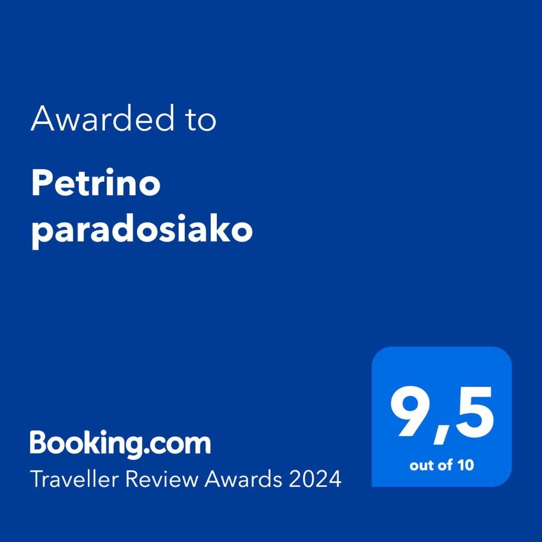 Petrino Paradosiako Kerames Ngoại thất bức ảnh